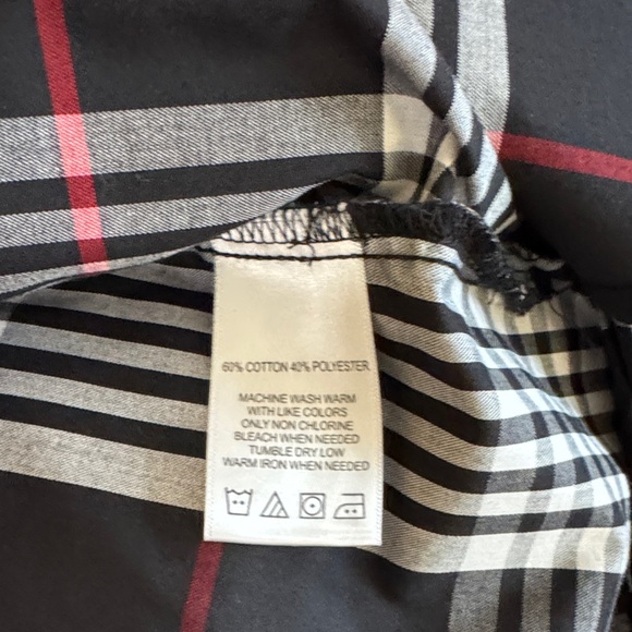 Chic Black and Red Plaid Women's Blouse - Picture 6 of 7